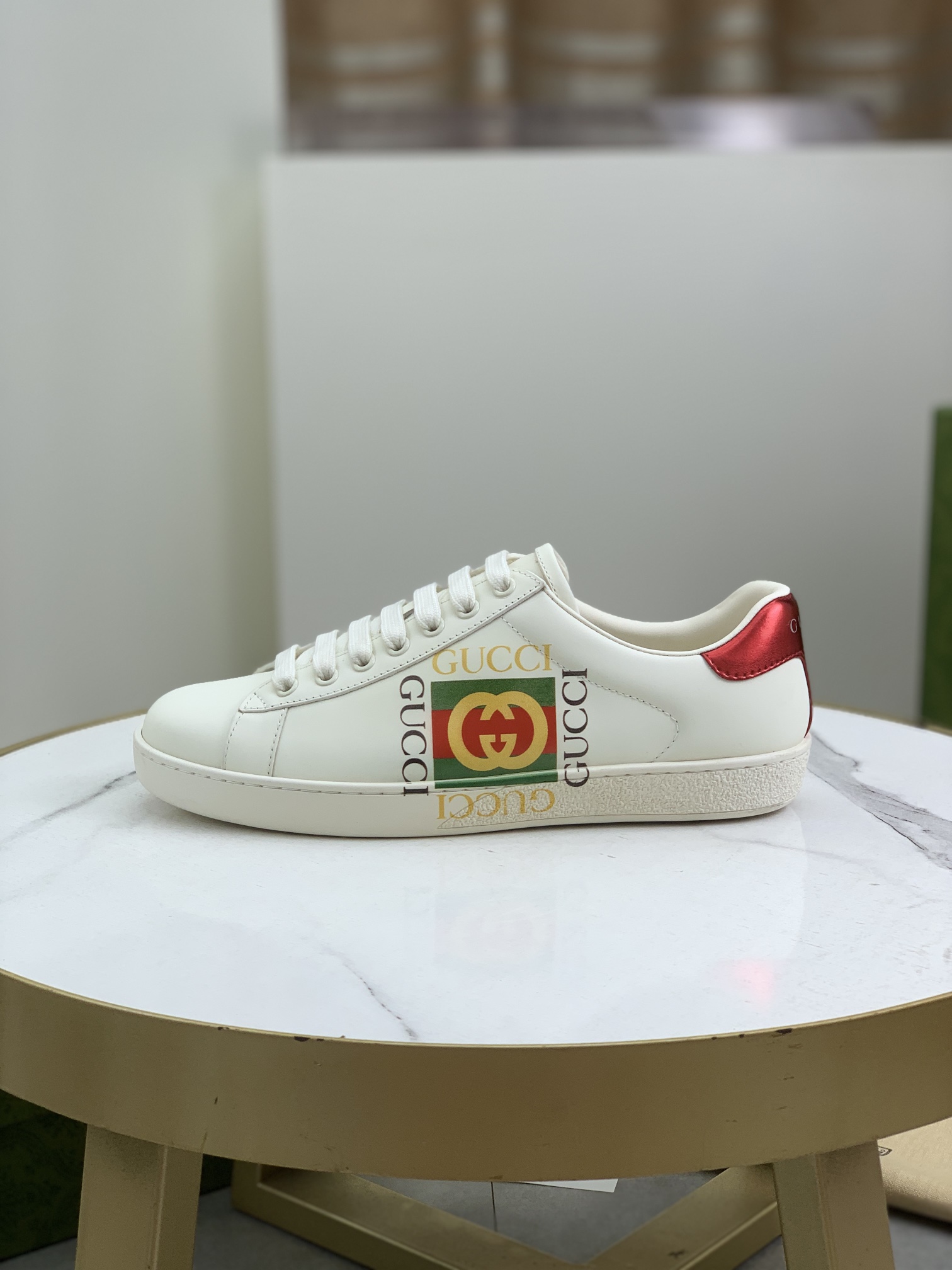 Gucci Couple Shoes Ace Trainer Low Sneaker Ace Top-grain Cowhide Sport Shoes White Sneakers