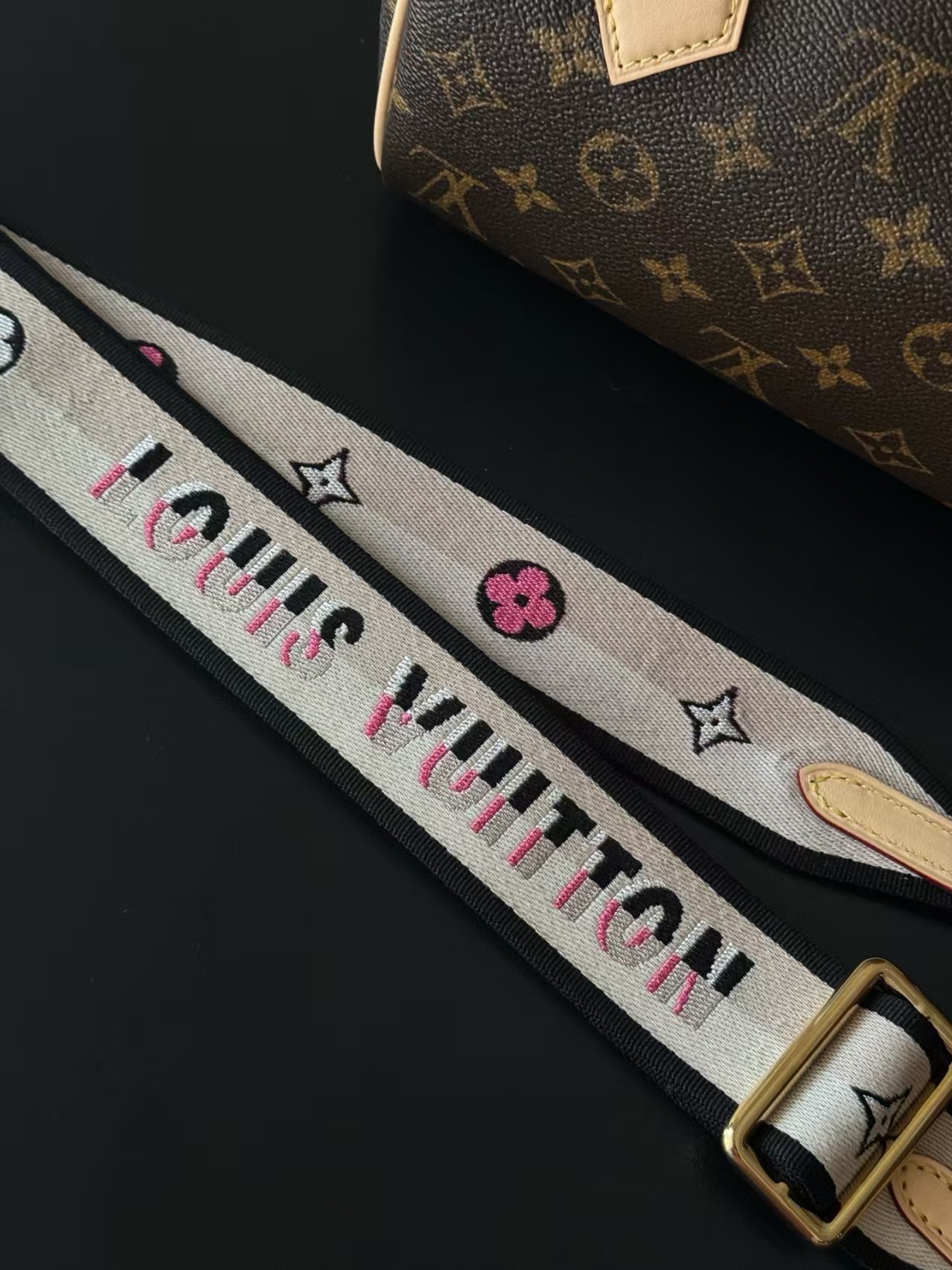 lv speedy bandouliere 2020 handbag with coated canvas and natural tanned leather lv speedy bandouliere 2020 handbag with coated canvas and natural tanned leather